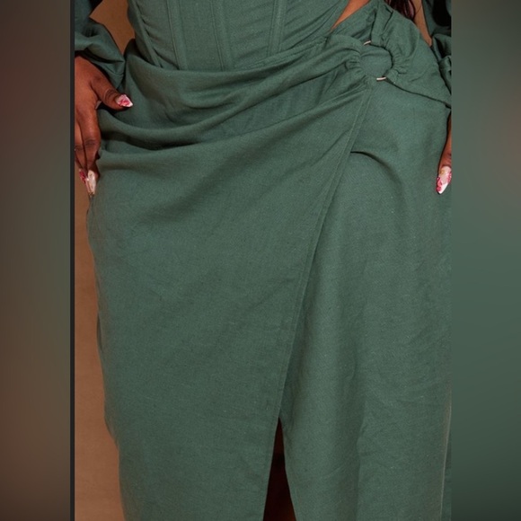 PrettyLittleThing Plus Green ORing Split Leg Midaxi Skirt NWT 24 linen blend - Picture 2 of 14